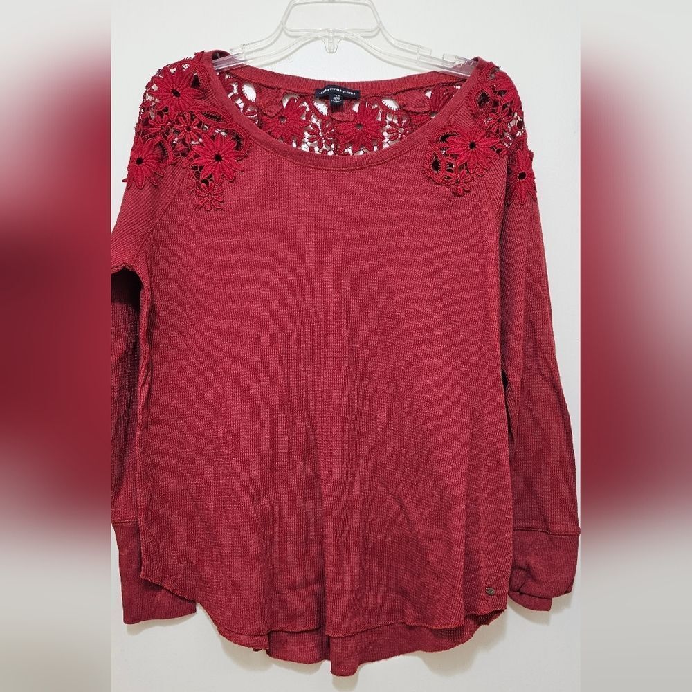 American Eagle Outfitters Women's Long Sleeve Top Size Medium